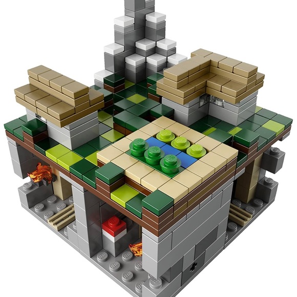 LEGO Microworld The Village 21105 - Picture 3 of 7